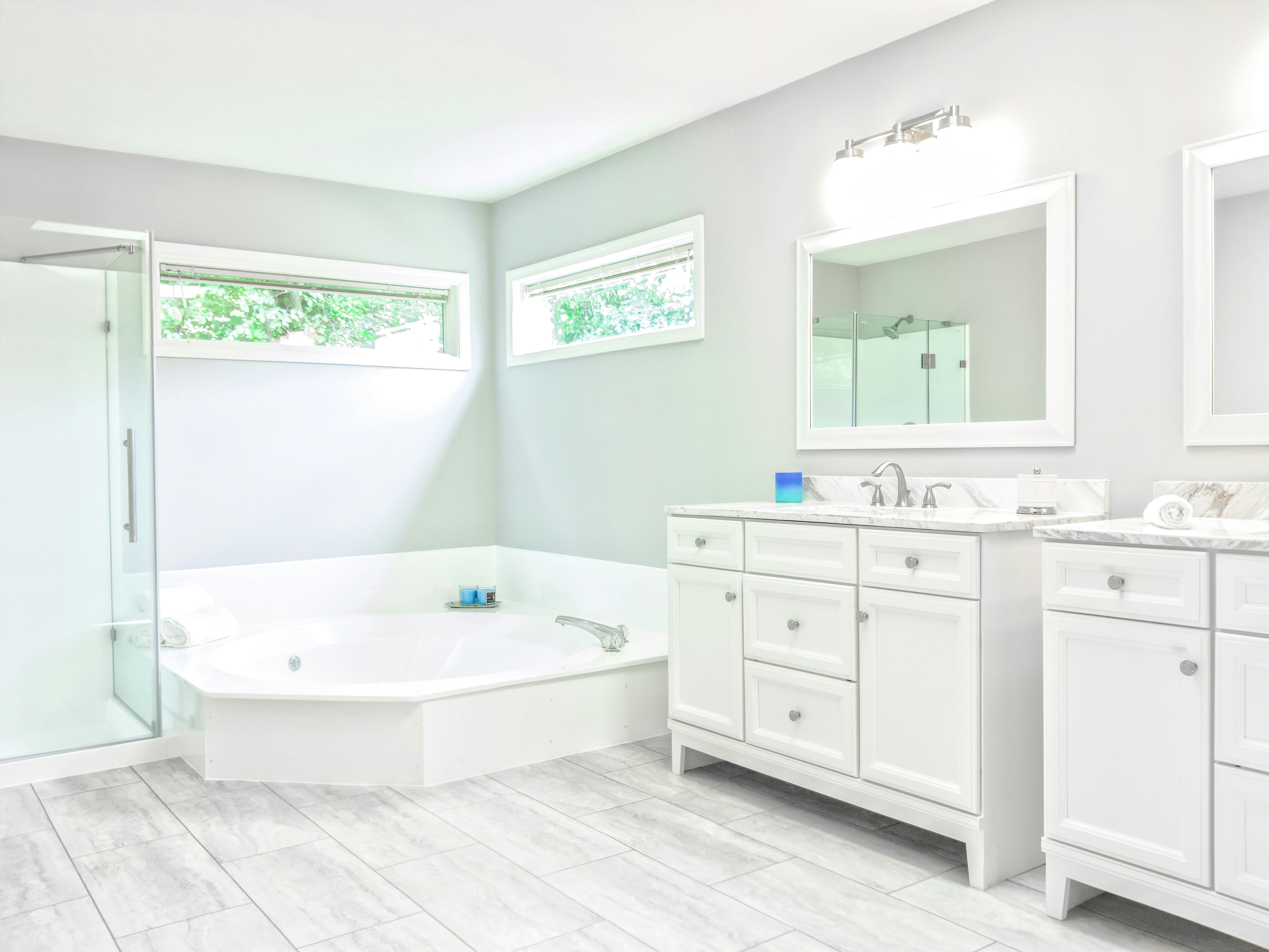 How to Update Bathroom Cabinets Without Replacing Them: Refresh Your Space